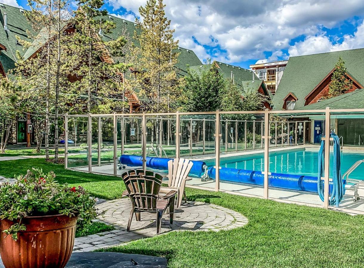 The Lambeth By Samsara Resort Private Entry Panorama Top View 2Br And 2Bth Canmore Exterior photo