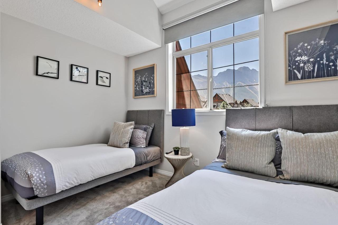 The Lambeth By Samsara Resort Private Entry Panorama Top View 2Br And 2Bth Canmore Exterior photo